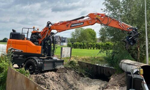 Develon-Doosan-DX165W-07-1 Develon-Doosan-DX165W-07-1